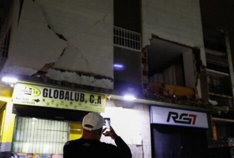 Dos potentes terremotos sacuden Venezuela dejando al menos 32 muertos y más de 700 heridos