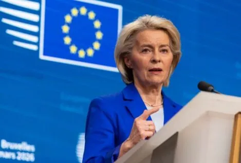 Bruselas propone prohibir las redes sociales a menores de 13 años y restringirlas hasta los 15