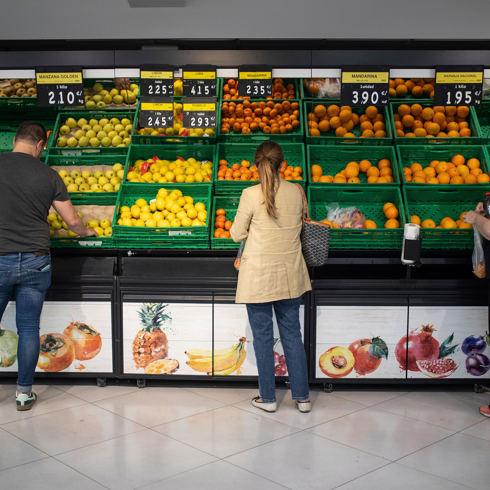 Alcampo, Dani y Family Cash: los supermercados más baratos de España según la OCU