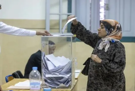 El alcalde de Tánger huye presuntamente a España mientras se investiga un caso de fraude electoral en Marruecos